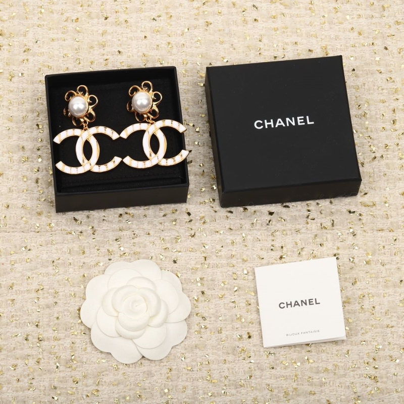 Ch**el earrings